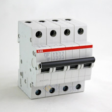 Выключатель автоматический четырехполюсный SH204 40А C 6кА (SH204 C 40) | 2CDS214001R0404 | ABB